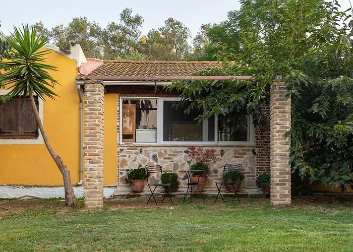 Aura One Daire Lefkimmi (Corfu)